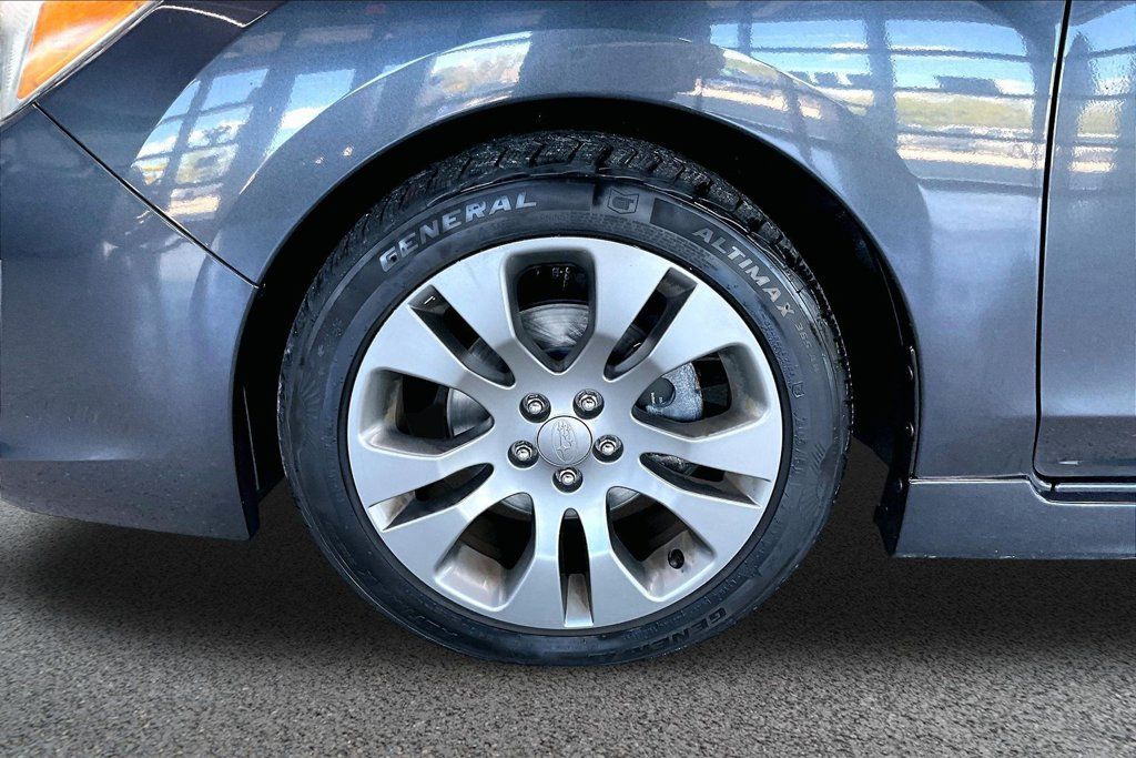 Used 2013 Subaru Impreza 2.0i Sport Premium w/ Popular Pkg 1 AWD/4WD image 33