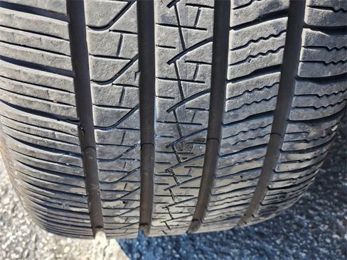 Certified 2025 Volvo XC60 T8 Ultra w/ Protection Package Premier image 14