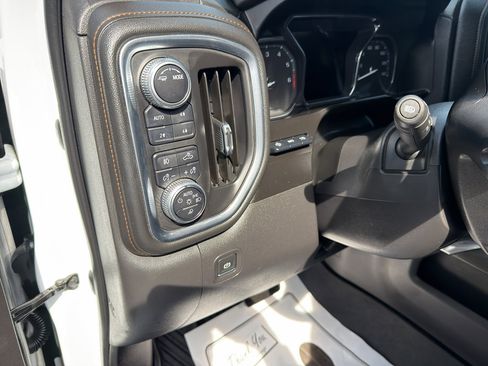 Used 2020 GMC Sierra 1500 AT4 w/ AT4 Premium Package image 16