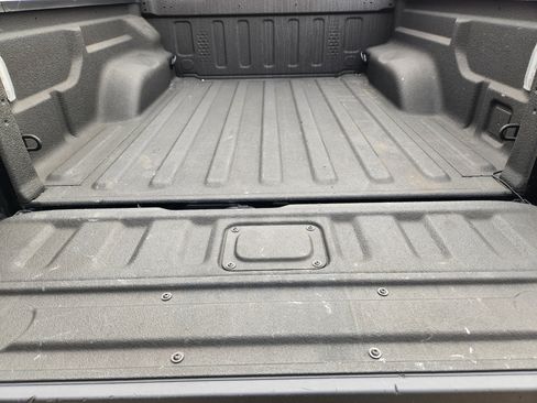 Used 2023 Jeep Gladiator Mojave image 32