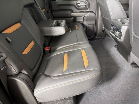 Certified 2023 GMC Sierra 2500 AT4 w/ AT4 Preferred Package AWD/4WD image 14