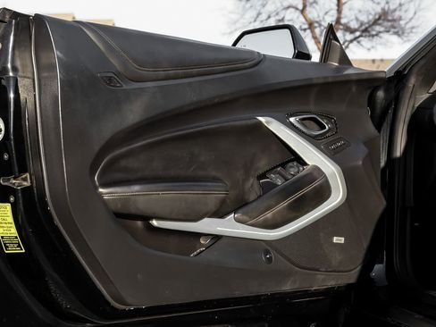 Used 2016 Chevrolet Camaro SS image 42