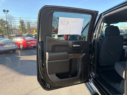 Used 2022 Chevrolet Silverado 1500 RST w/ Z71 Off-Road Package image 12