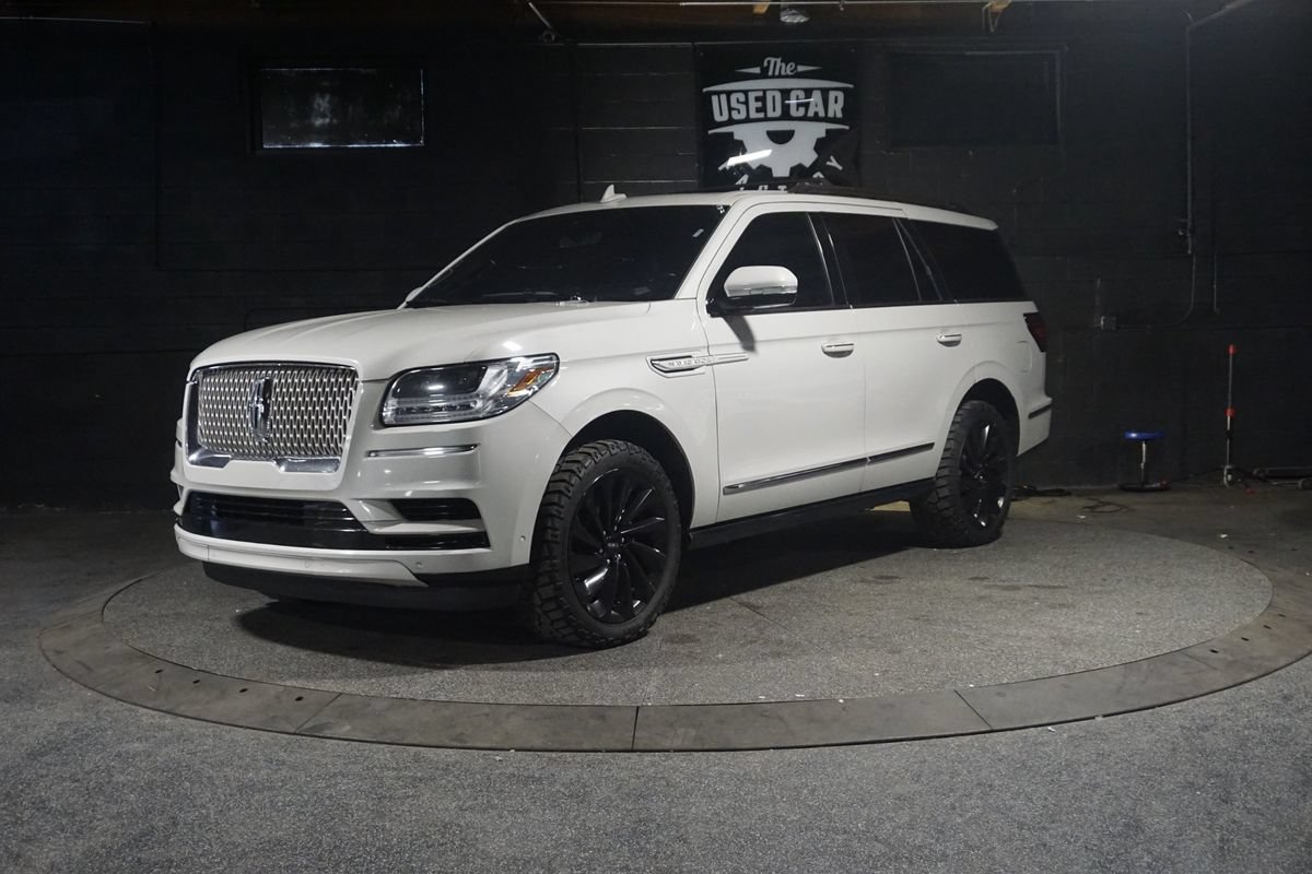 Used 2021 Lincoln Navigator Reserve AWD/4WD image 1