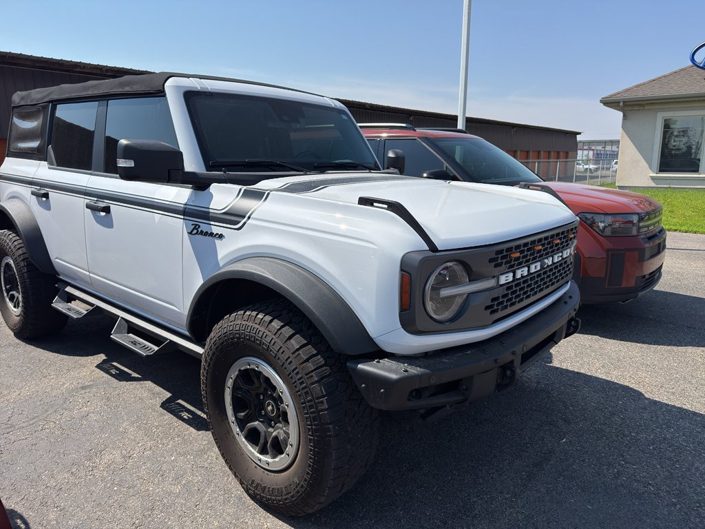 Used 2021 Ford Bronco Badlands AWD/4WD image 3