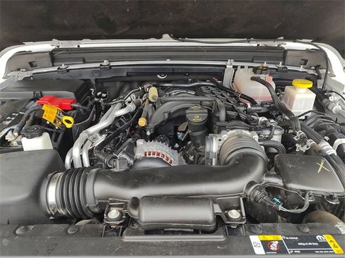 Certified 2023 Jeep Gladiator Sport S image 35