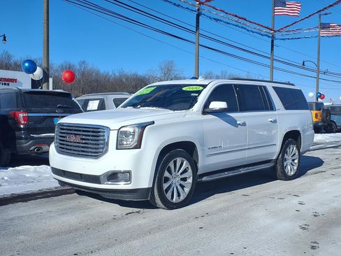 Used 2020 GMC Yukon XL SLT w/ Premium Edition image 1