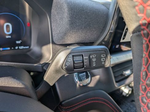 Used 2025 Ford Explorer ST RWD image 34