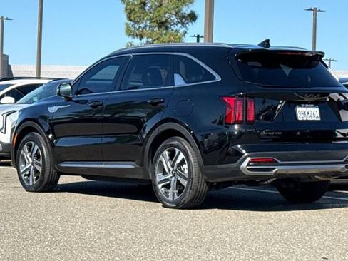 Certified 2023 Kia Sorento EX AWD/4WD image 8