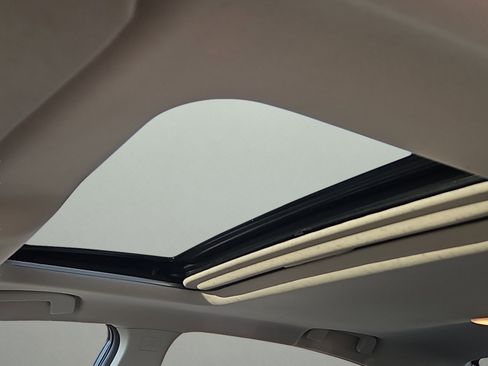 Used 2024 Nissan Altima 2.5 SL image 8