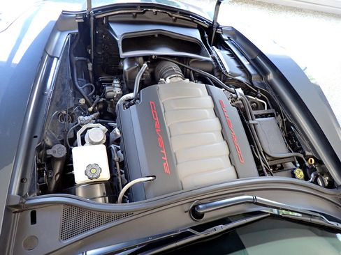 Used 2014 Chevrolet Corvette Stingray Coupe w/ 3LT Preferred Equipment Group image 20