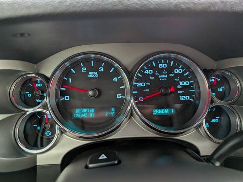 Used 2014 GMC Sierra 2500 SLE w/ SLE Preferred Package AWD/4WD image 23