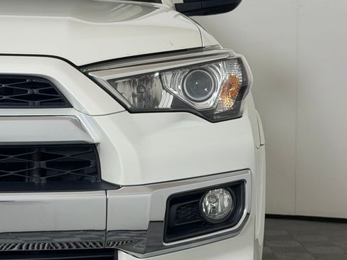Used 2019 Toyota 4Runner Limited AWD/4WD image 11