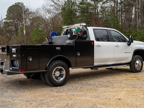 New 2026 Chevrolet Silverado 3500 LT w/ Convenience Package image 13