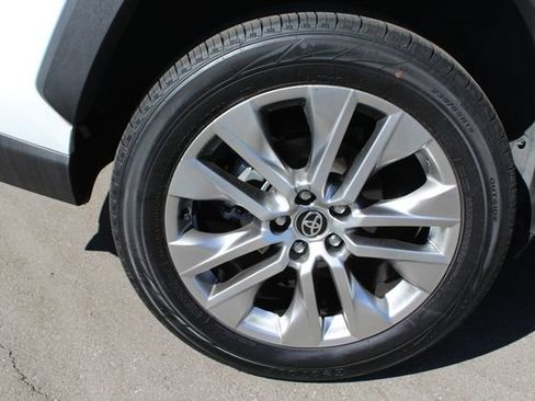 Certified 2020 Toyota RAV4 XLE Premium w/ Carpet Mat Package FWD image 10