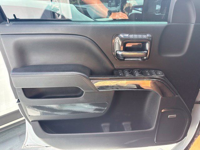 Used 2019 Chevrolet Silverado 2500 LTZ w/ Duramax Plus Package AWD/4WD image 9
