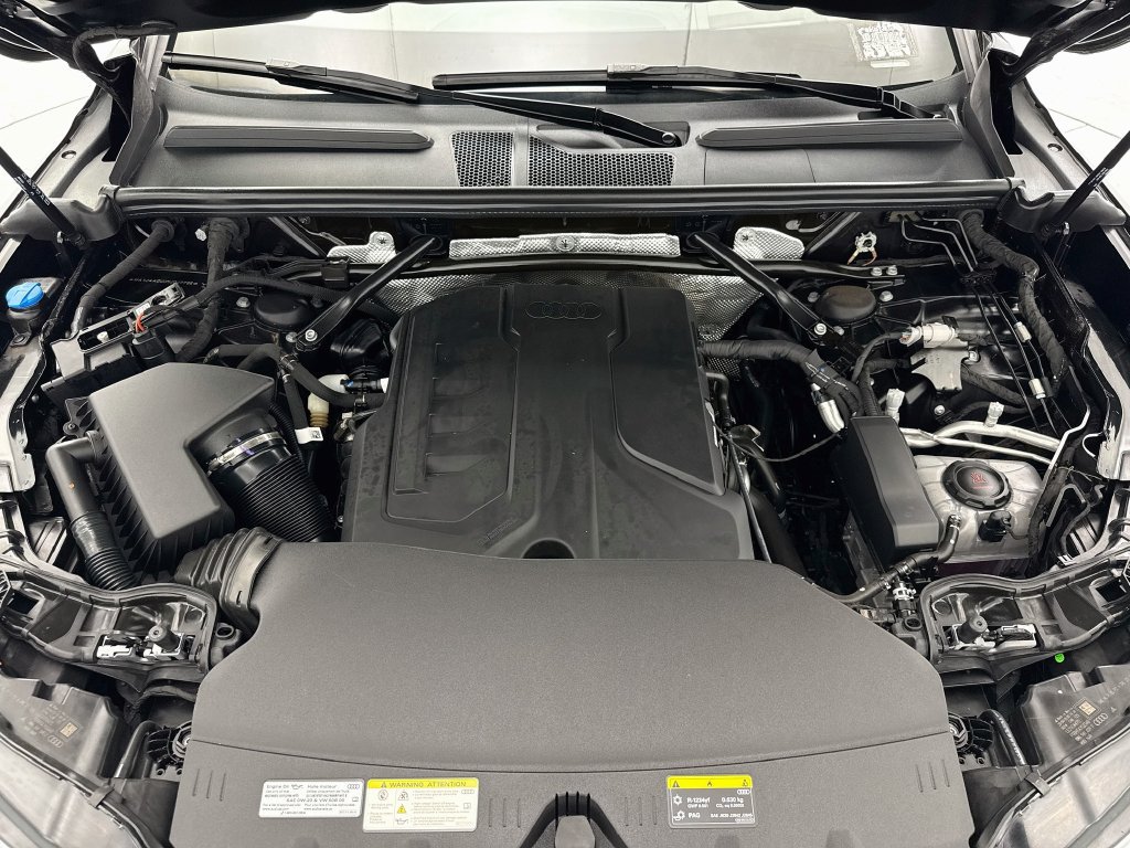 Certified 2025 Audi Q5 Premium Plus w/ Premium Plus AWD/4WD image 28