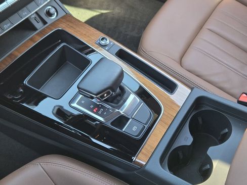 Certified 2023 Audi Q5 2.0T Premium w/ Convenience Package image 23