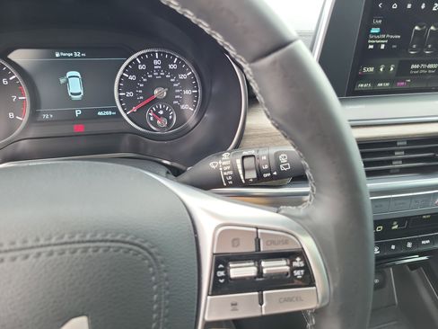 Used 2022 Kia Telluride SX w/ SX Prestige Package image 21