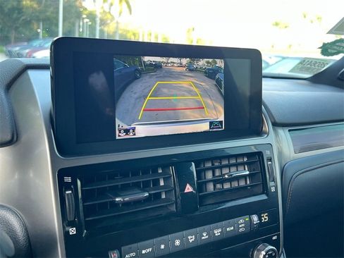 Certified 2023 Lexus GX 460 Premium image 16