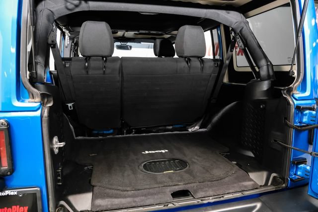 Used 2016 Jeep Wrangler Unlimited Rubicon AWD/4WD image 42