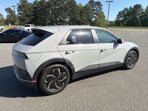 Used 2024 Hyundai Ioniq 5 SEL RWD image 7