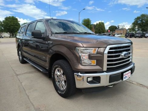 Used 2015 Ford F150 XLT w/ Equipment Group 302A Luxury AWD/4WD image 4