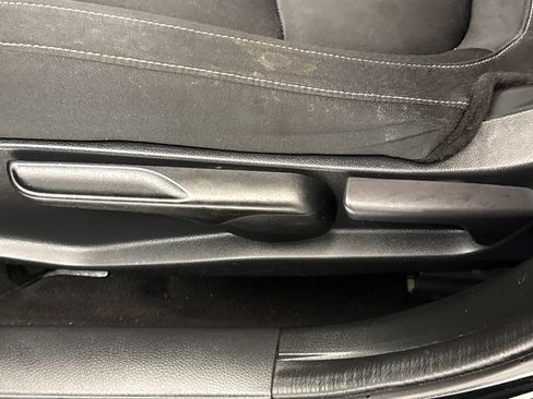 Used 2018 Honda Civic Sport image 19