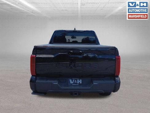 Used 2024 Toyota Tundra Limited w/ TRD Off-Road Package AWD/4WD image 28
