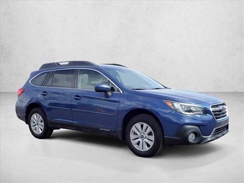 Used 2019 Subaru Outback 2.5i Premium w/ Popular Package #2 image 15