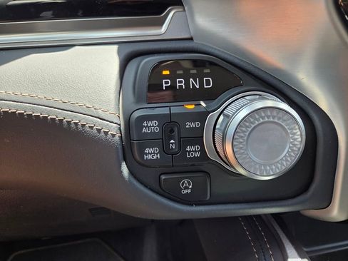 Used 2025 RAM 1500 Tungsten AWD/4WD image 35