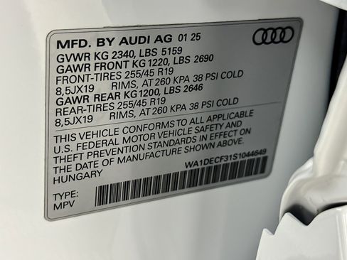 Used 2025 Audi Q3 2.0T Premium w/ Convenience Package image 26