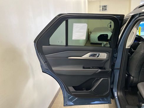 New 2026 Ford Explorer Active w/ Active Comfort Package image 33