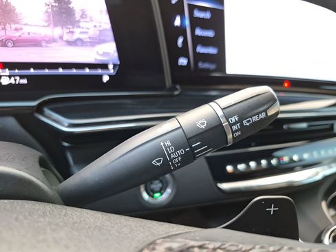 Used 2023 Cadillac Escalade Sport w/ Touring Package image 36