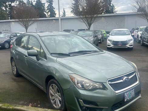 Used 2015 Subaru Impreza 2.0i Premium image 4