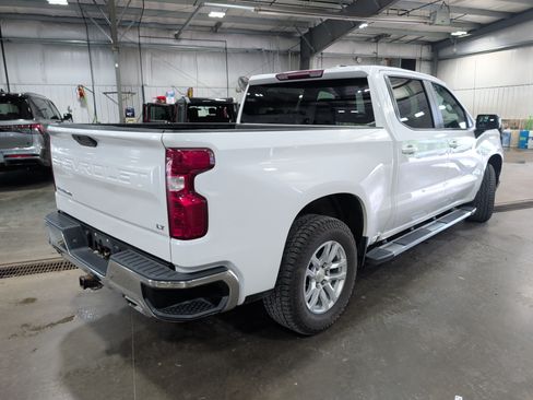 Used 2022 Chevrolet Silverado 1500 LT w/ Diesel Off-Road Package AWD/4WD image 3