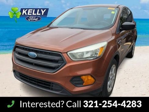 Used 2017 Ford Escape S image 1