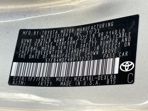 Certified 2024 Toyota Corolla LE image 28