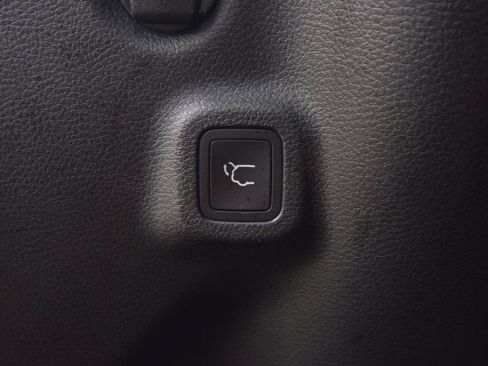 Used 2022 Jeep Compass Limited w/ (RED) Package image 38