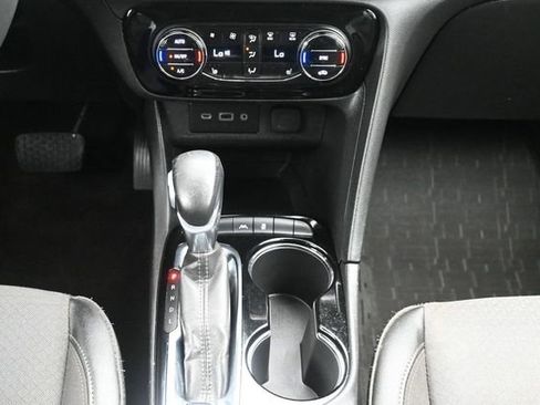 Used 2022 Buick Encore GX Select FWD image 21