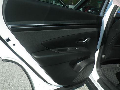 Used 2024 Hyundai Tucson SEL w/ Convenience Package image 18