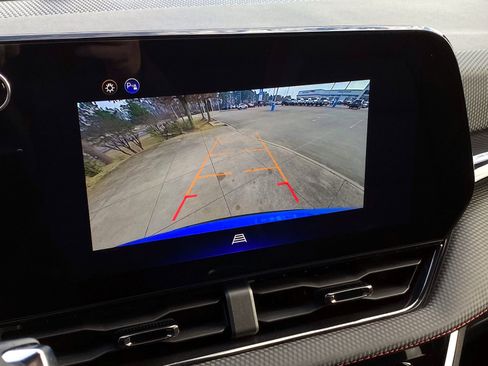 Used 2026 Chevrolet Equinox RS image 15