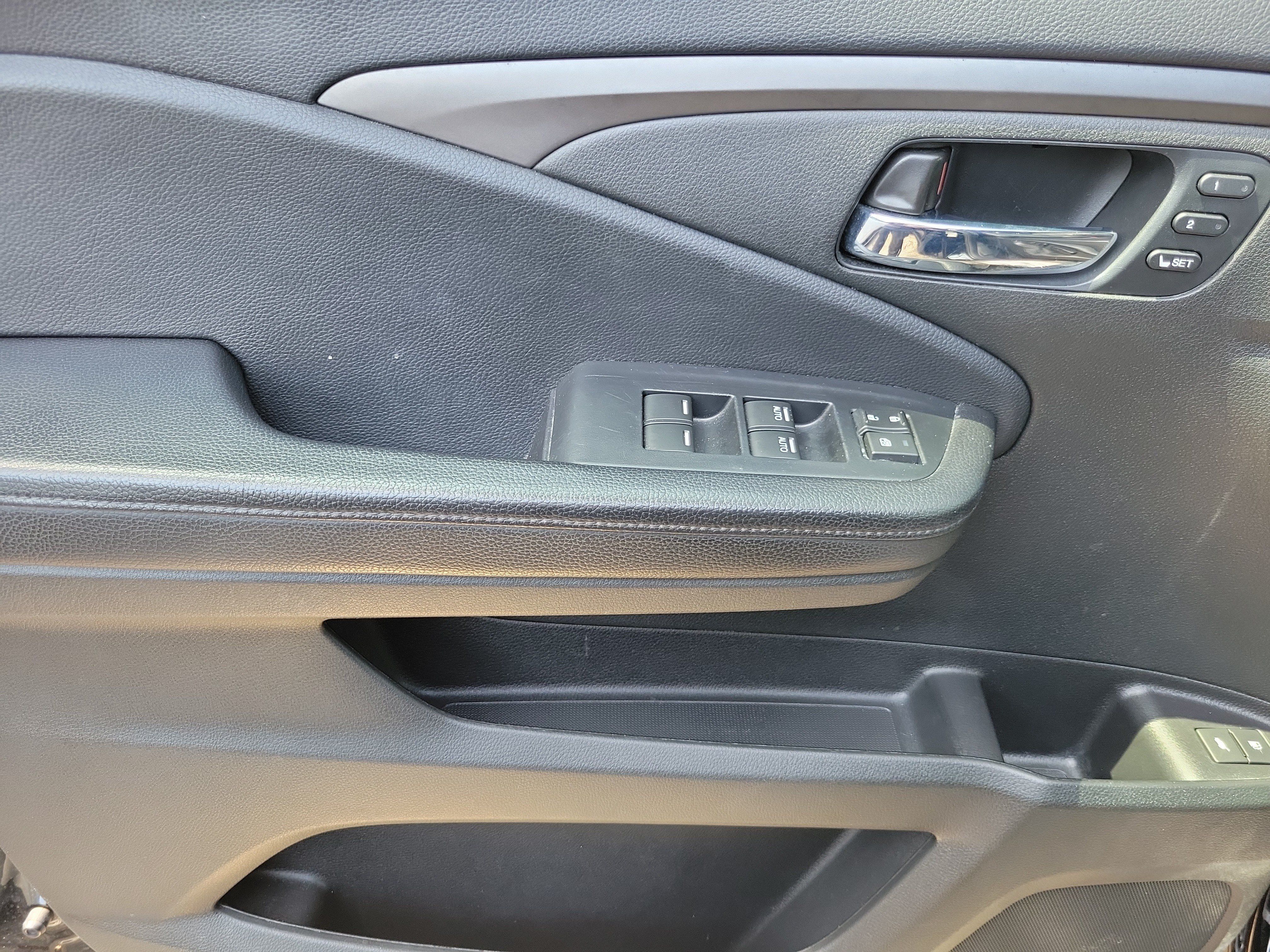 Certified 2021 Honda Passport EX-L image 18