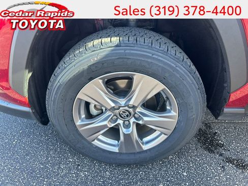 Certified 2025 Toyota RAV4 XLE AWD/4WD image 23