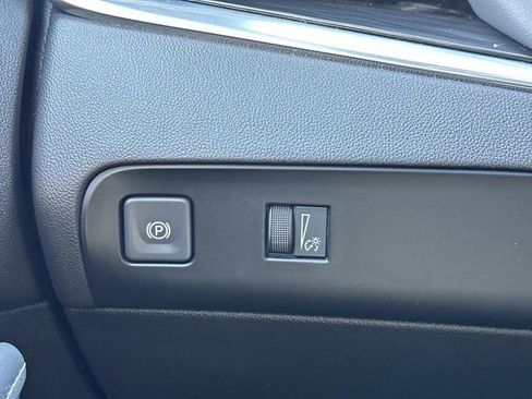 Used 2023 Buick Enclave Essence w/ Trailering Package, 5000 lbs. FWD image 26