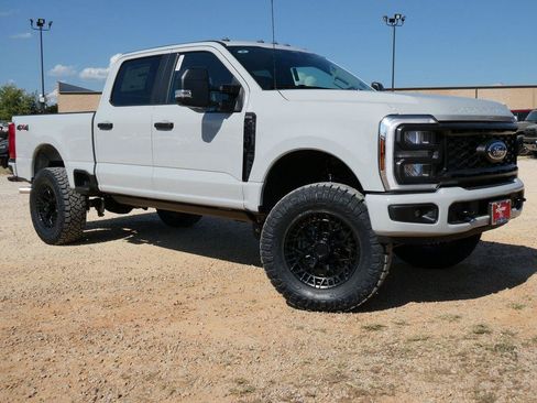 New 2026 Ford F250 XL w/ STX Appearance Package AWD/4WD image 18