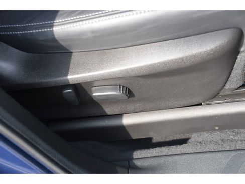 Certified 2022 Subaru Ascent Touring w/ Popular Package #2A image 32