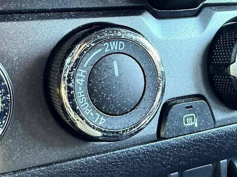 Used 2023 Toyota Tacoma TRD Sport AWD/4WD image 37