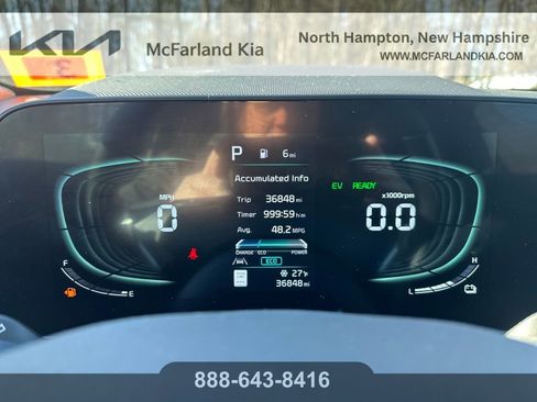 Used 2023 Kia Niro EX Touring image 17