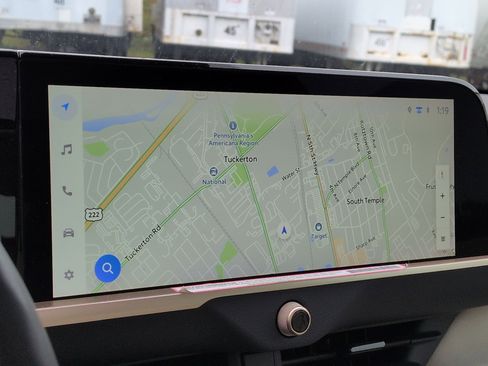 Used 2024 Toyota Crown Limited w/ Advanced Technology Package image 14